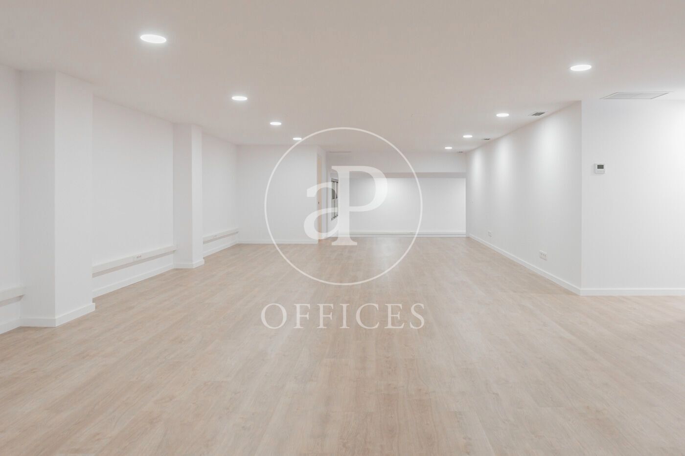 Office to rent in  Barcelona Capital  with Air Conditioner and Heating