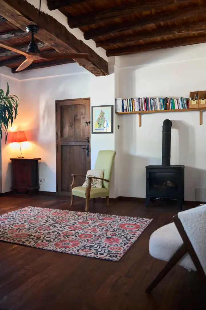 Sala d'estar de Finca rústica en venda en Sant Joan de Labritja amb Aire condicionat, Jardí privat i Parquet