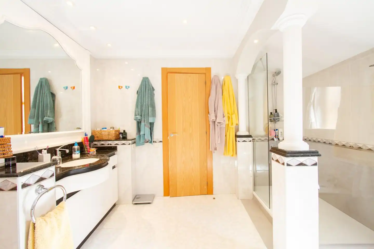 Badezimmer von Maisonette zum Verkauf in Villava / Atarrabia mit Klimaanlage, Heizung und Terrasse