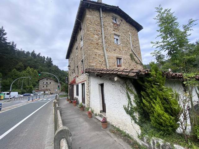 Local comercial en Venta en Elorregi Auzoa Auzoa - Casa Olalizarmendi en Bergara