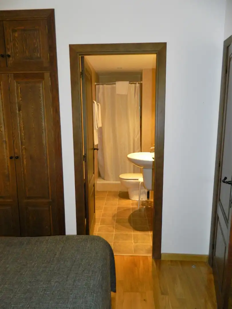 Baño de Apartamento en venta en Canillo con Calefacción, Parquet y Trastero