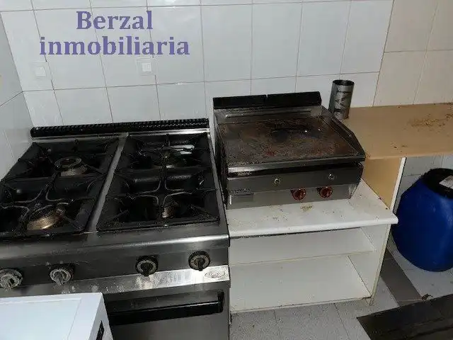 Haus zum Verkauf in Calle Academia Militar, imagen 12
