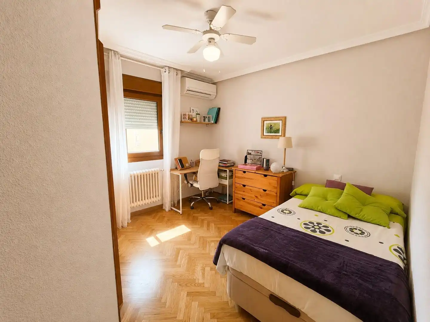 Habitación de Dúplex en venta en Getafe con Aire acondicionado, Calefacción y Terraza