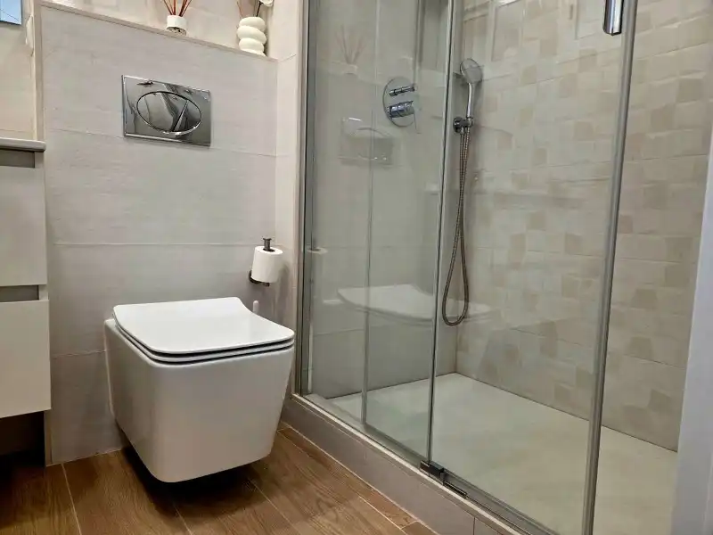 Bany de Estudi en venda en Benalmádena amb Aire condicionat, Piscina i Piscina comunitària