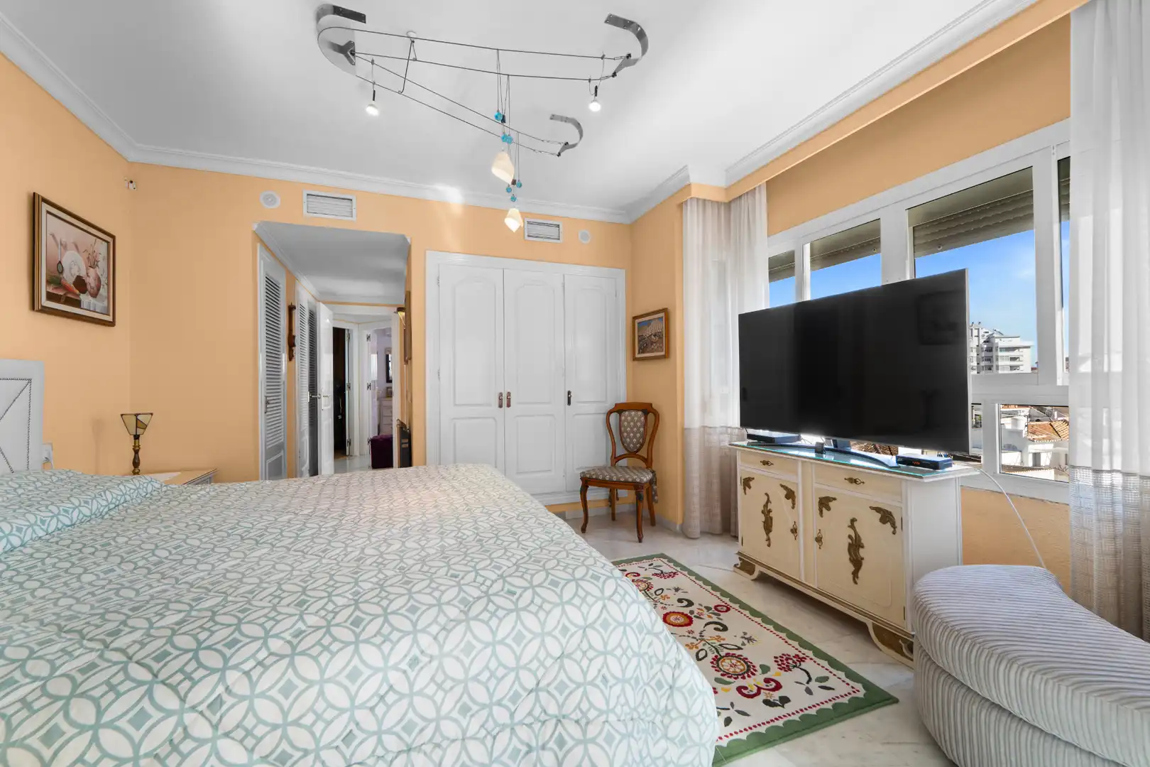 Bedroom of Flat for sale in Mijas  with Air Conditioner, Terrace and Storage room