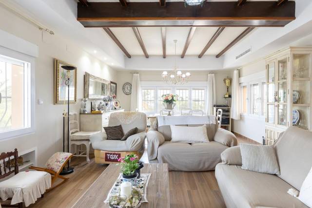 Casa-chalet en Venta en Diseminado Diseminados en Guadasséquies