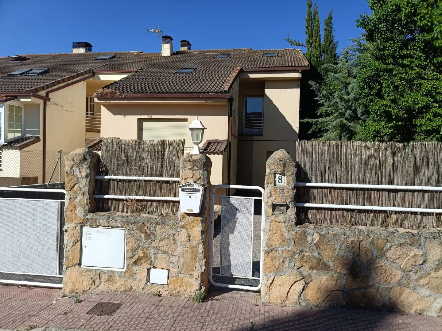 Semi-detached house for sale in C/ Cercado Redondo, imagen 3