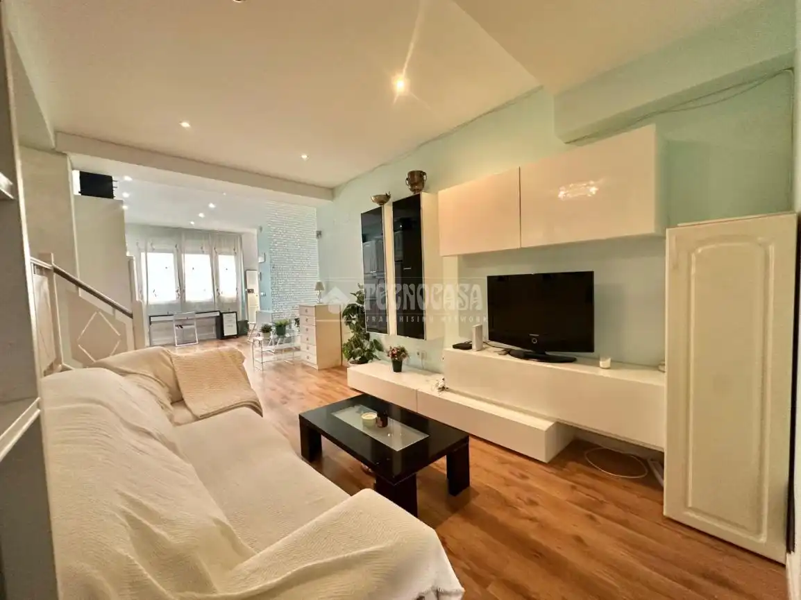 Wohnzimmer von Loft zum Verkauf in  Madrid Capital mit Klimaanlage und Heizung