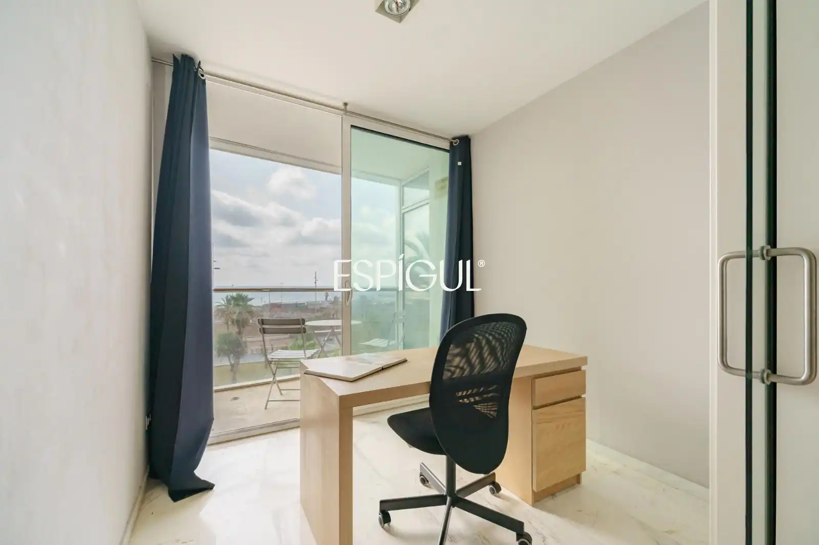 Habitación de Piso en venta en Barcelona con Aire acondicionado, Calefacción y Terraza