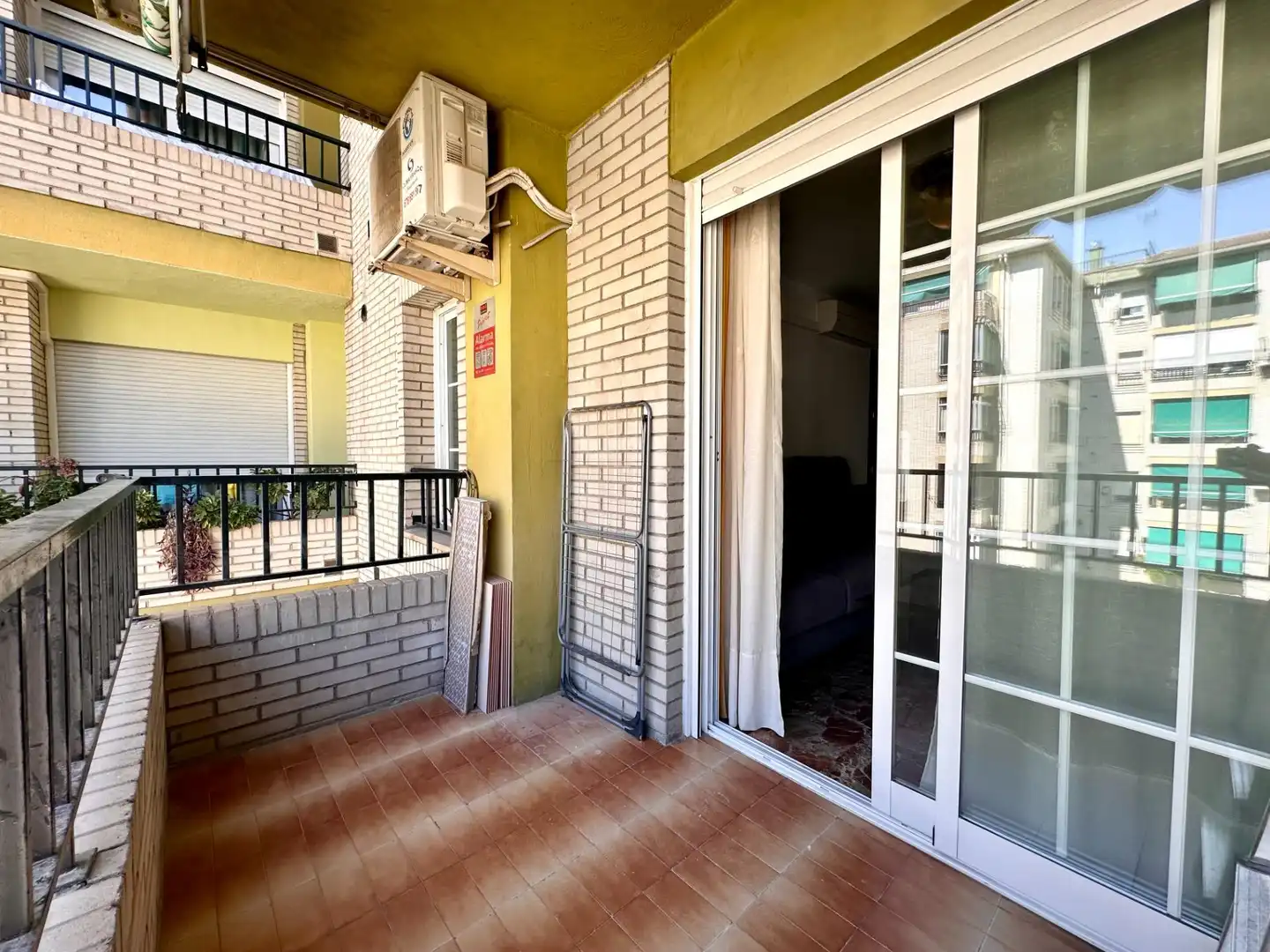 Balcony of Flat for rent in Granada  with Air Conditioner, Heating and Terrace