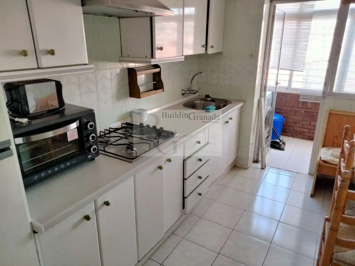 Küche von Wohnung zur Miete in Granada mit Heizung, Terrasse und Möbliert