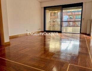 Sala d'estar de Apartament de lloguer en Pozuelo de Alarcón amb Aire condicionat i Calefacció