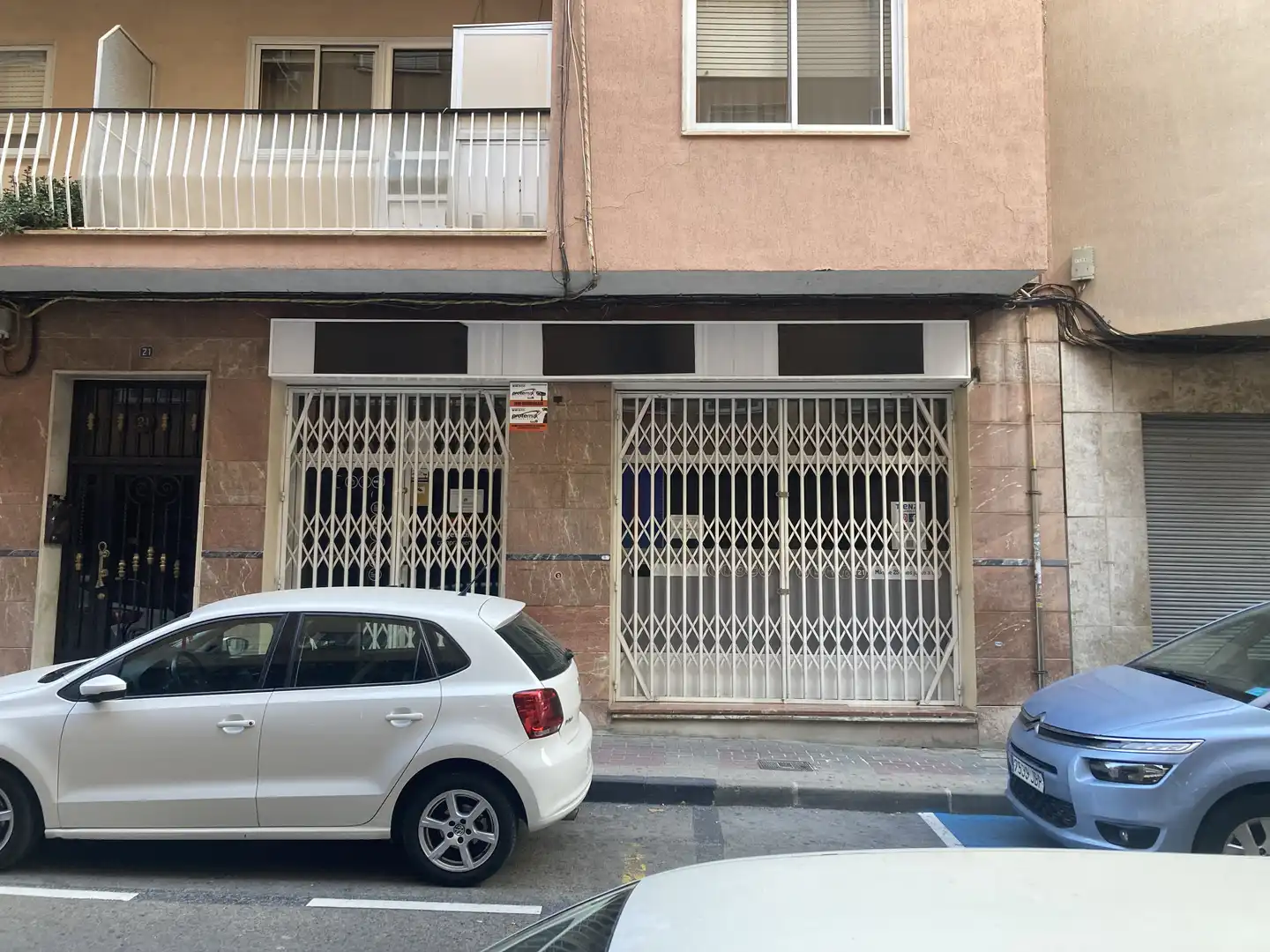 Local comercial en venda a Carrer el Salvador 21