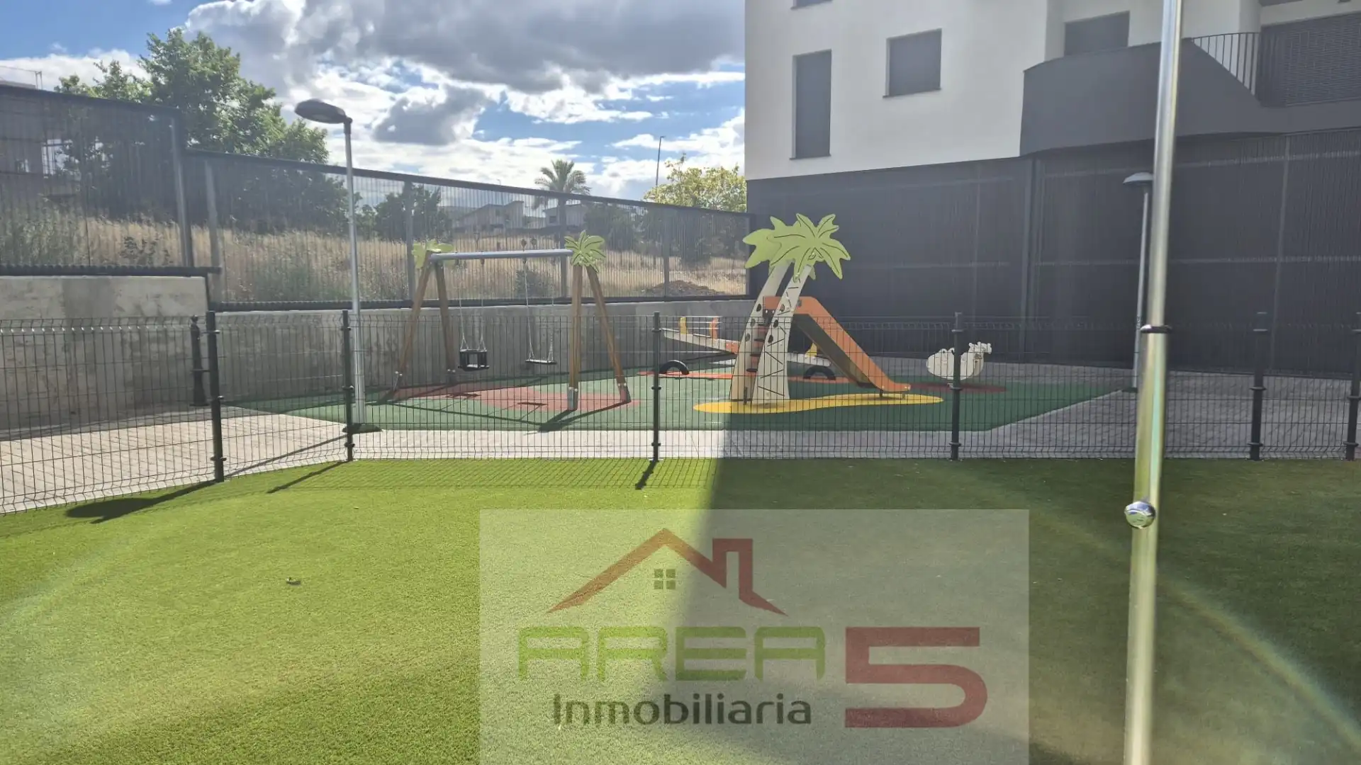 Àtic en venda en Mérida amb Aire condicionat, Calefacció i Terrassa