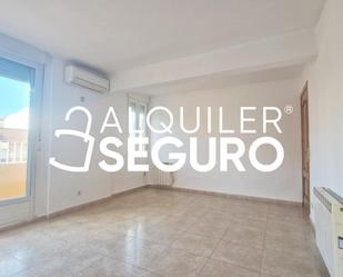 Bedroom of Flat to rent in  Madrid Capital  with Air Conditioner and Terrace