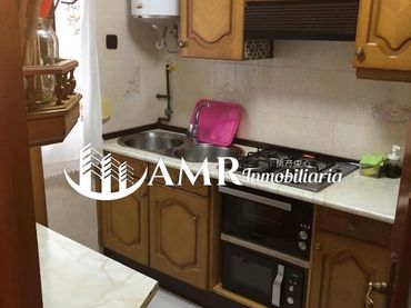 Piso con balcón en venta en Calle San Roque