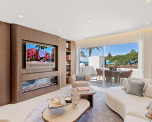 Living room of Apartment for sale in Marbella  with Air Conditioner, Terrace and Swimming Pool
