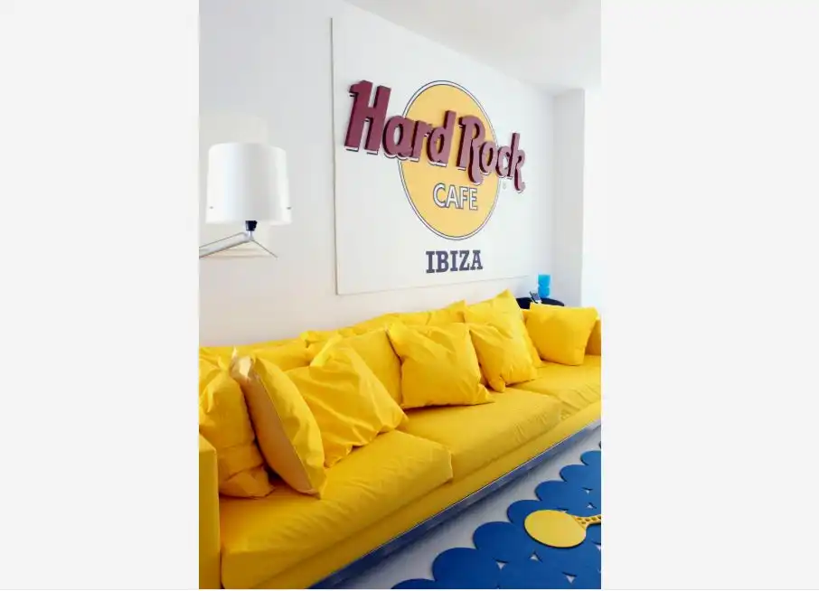 Wohnzimmer von Erdgeschoss zur Miete in Marbella mit Klimaanlage, Heizung und Terrasse