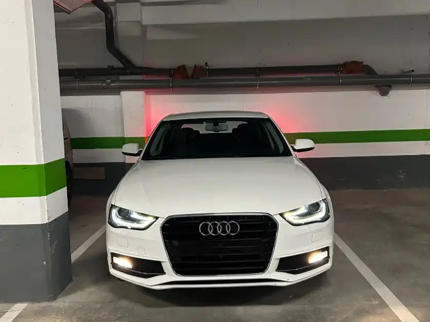Parkplatz von Garage zur Miete in Zaragoza