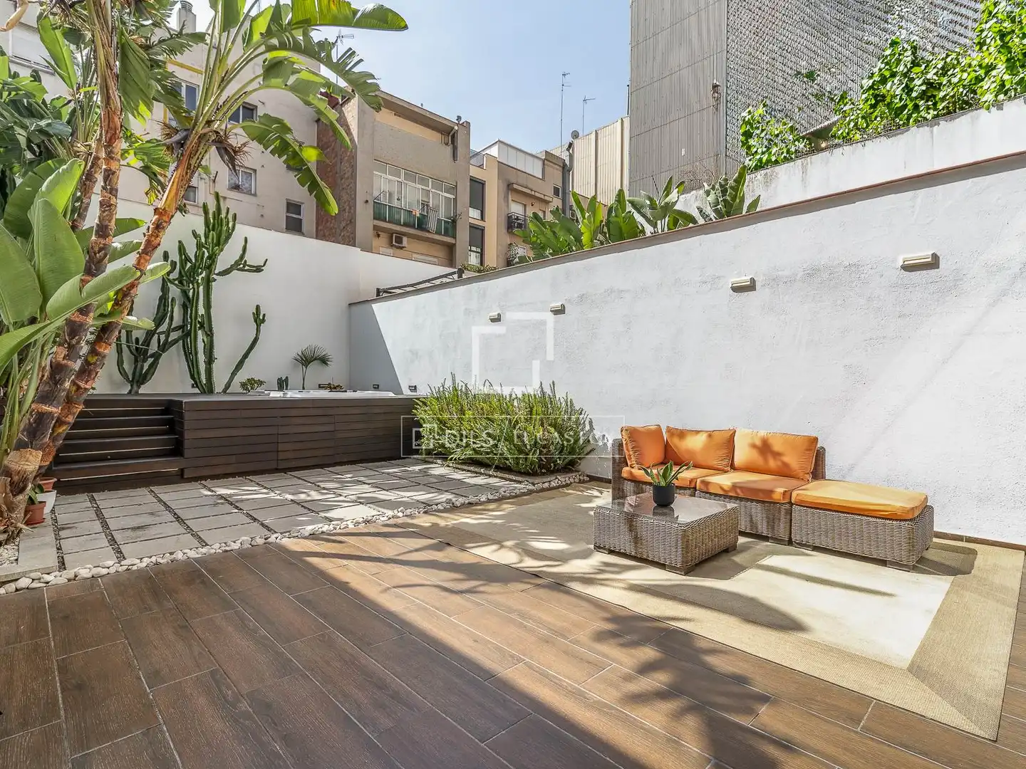 Terrassa de Pis en venda en Sant Martí