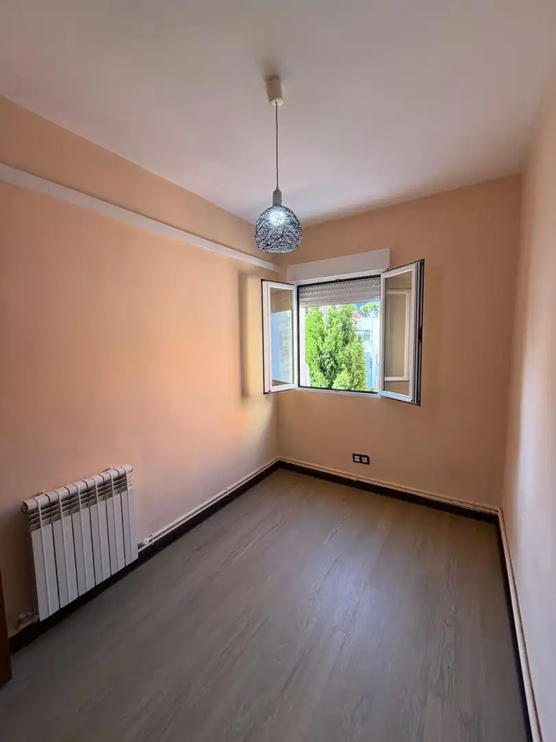 Habitación de Piso de alquiler en Madrid con Aire acondicionado y Calefacción