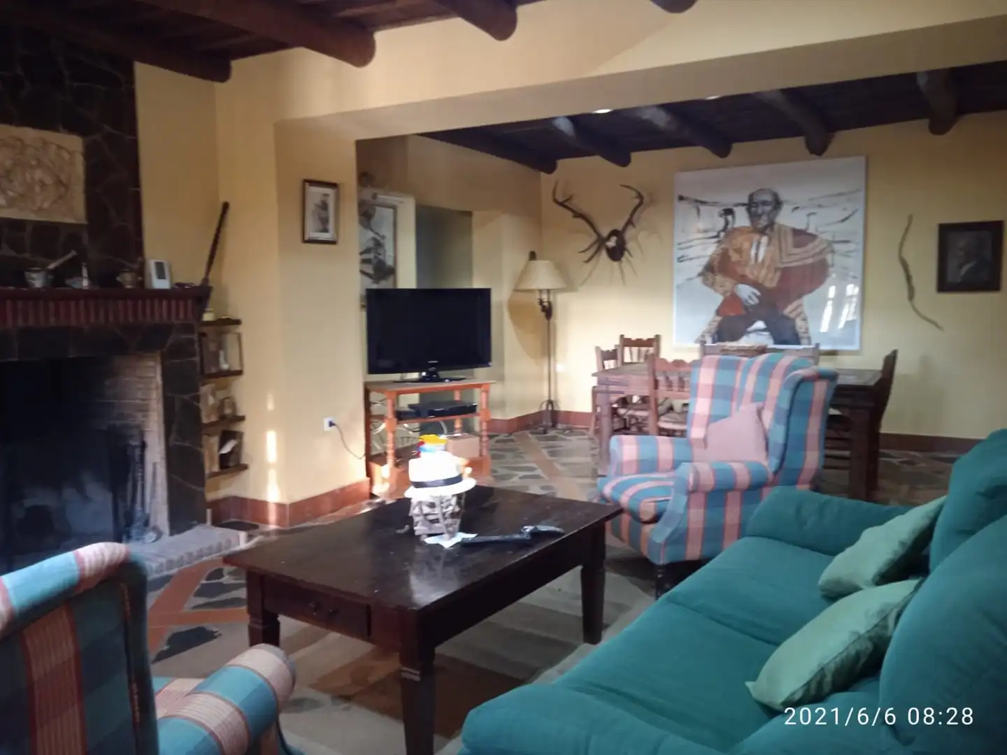 Sala de estar de Finca rústica en venta en Aracena con Aire acondicionado, Jardín privado y Parquet