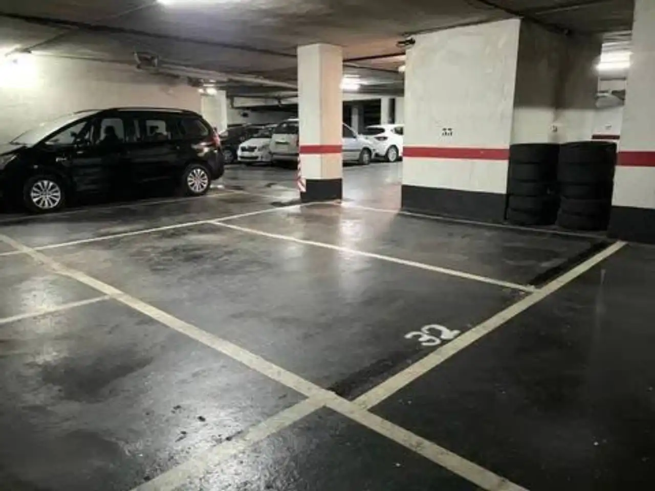 Parcheggio in vendita a Calle Iparragirre Etorbidea, 56, imagen 2
