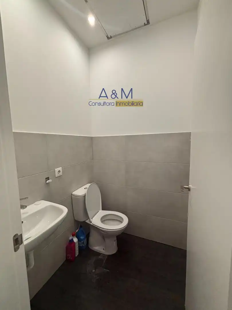 Bany de Local de lloguer en Campo Grande