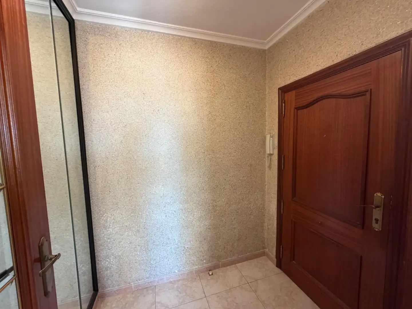 Flat with terrace for sale in Calle Calle Joan XXIII, imagen 7