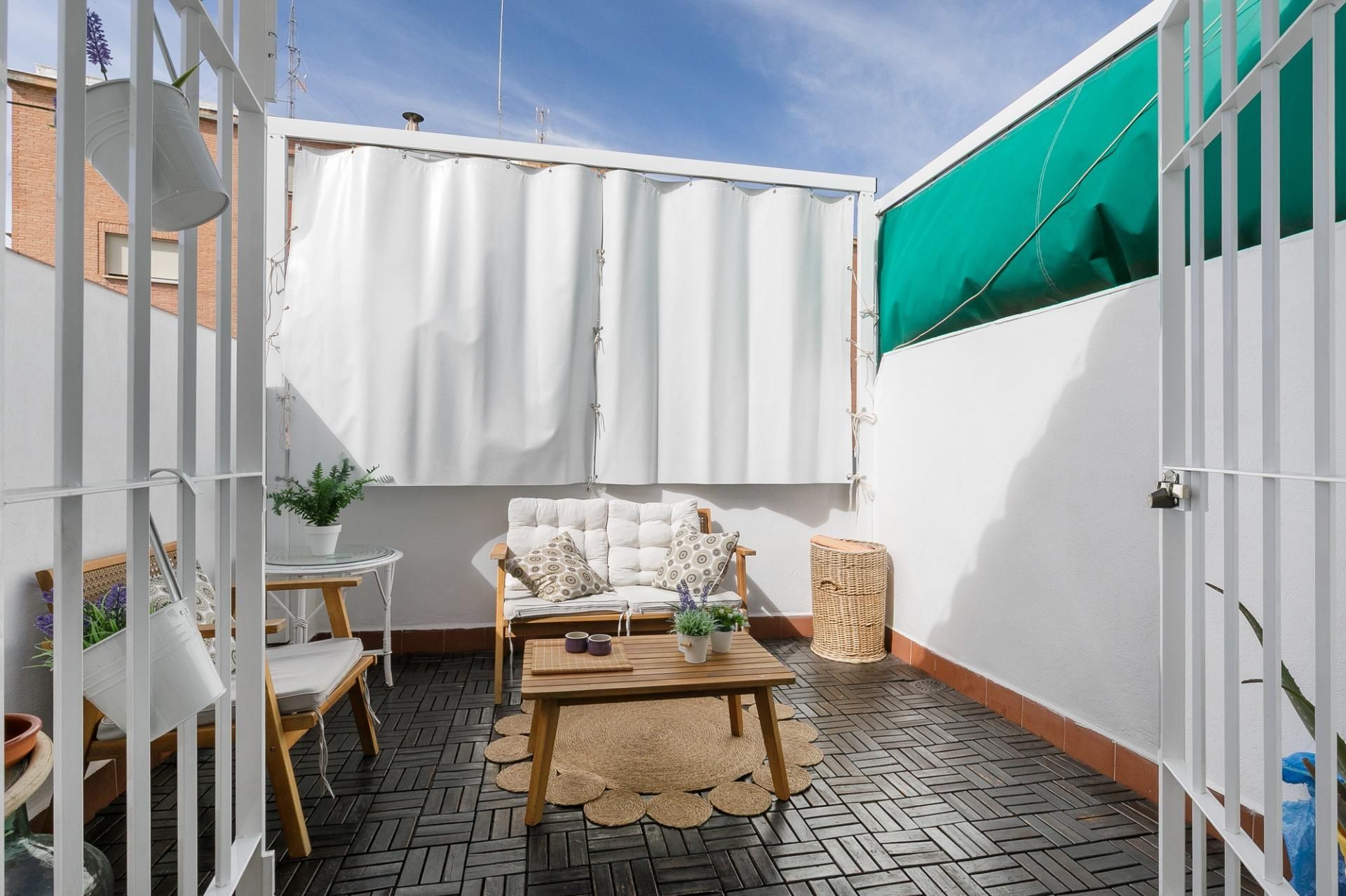 Terraza de Ático en venta en  Granada Capital con Terraza y Balcón