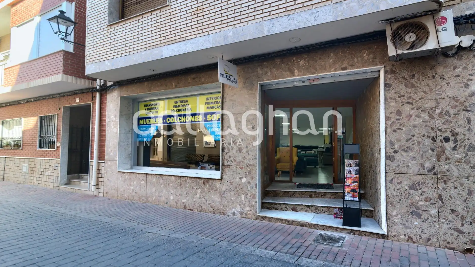 Locale commerciale in vendita a Calle MAYOR