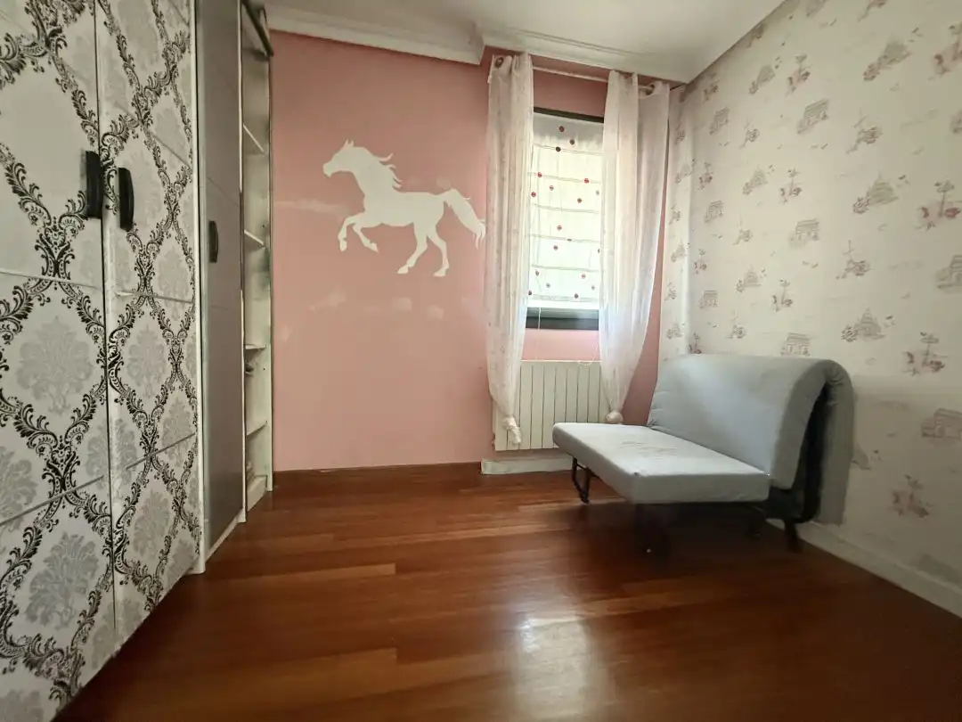 Habitación de Piso en venta en Elgoibar con Calefacción, Terraza y Trastero