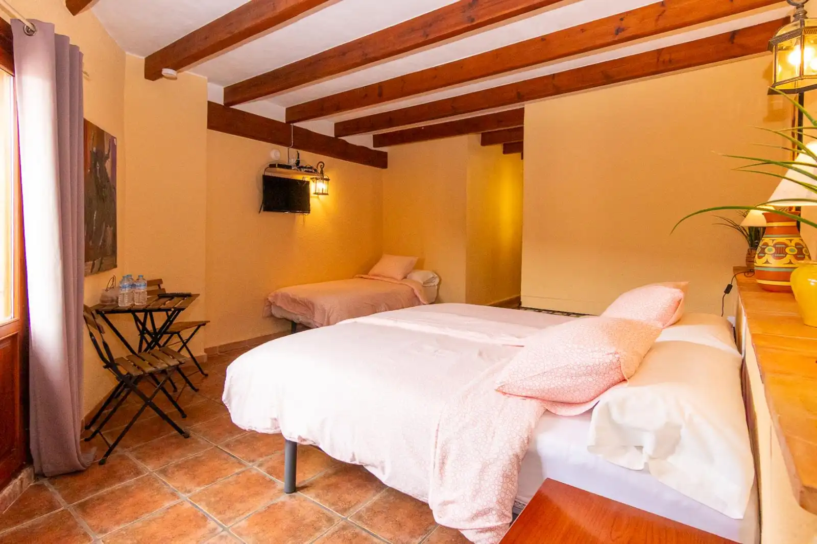 Habitación de Edificio en venta en Sagra