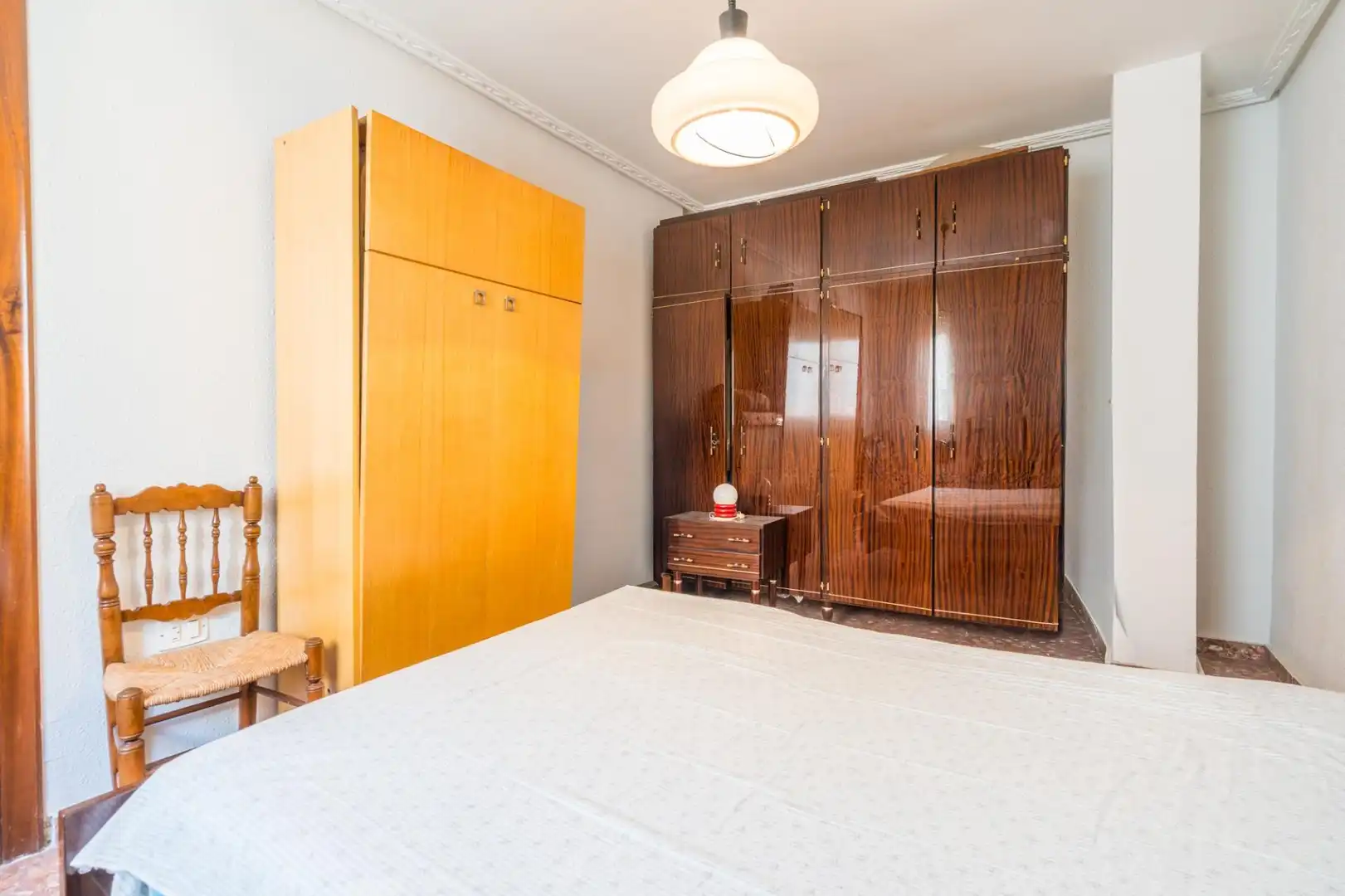 Habitación de Casa adosada en venta en Sagunto / Sagunt con Terraza