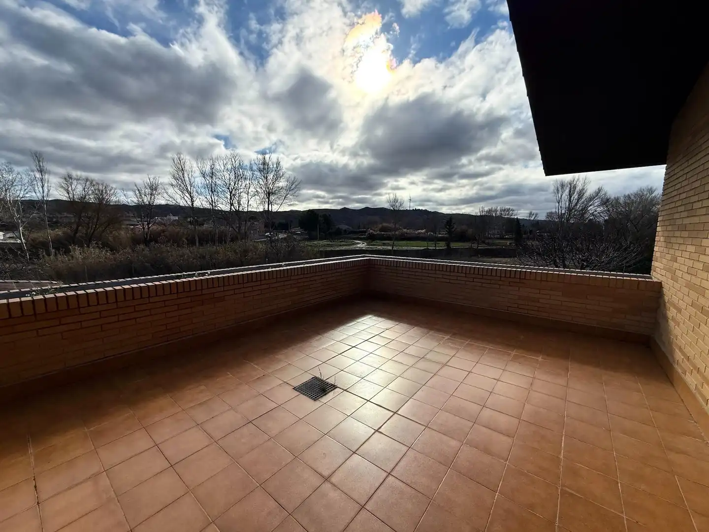 Terraza de Casa o chalet en venta en Cadrete con Aire acondicionado, Calefacción y Jardín privado