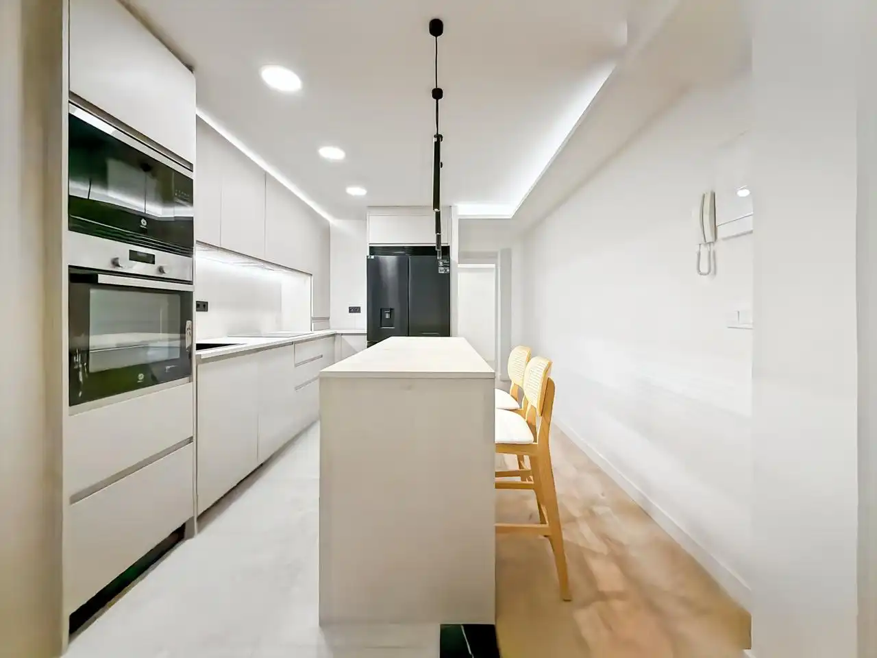 Appartamento con terrazza in vendita a Calle de Salamanca, imagen 2
