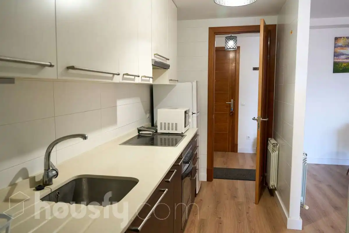 Küche von Wohnung zum Verkauf in  Palma de Mallorca mit Klimaanlage, Heizung und Privatgarten