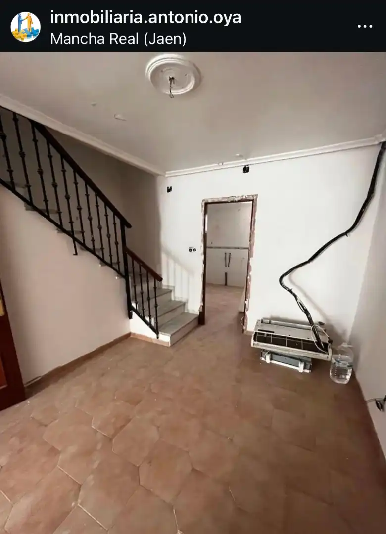 Casa con terraza en venta en Mancha Real