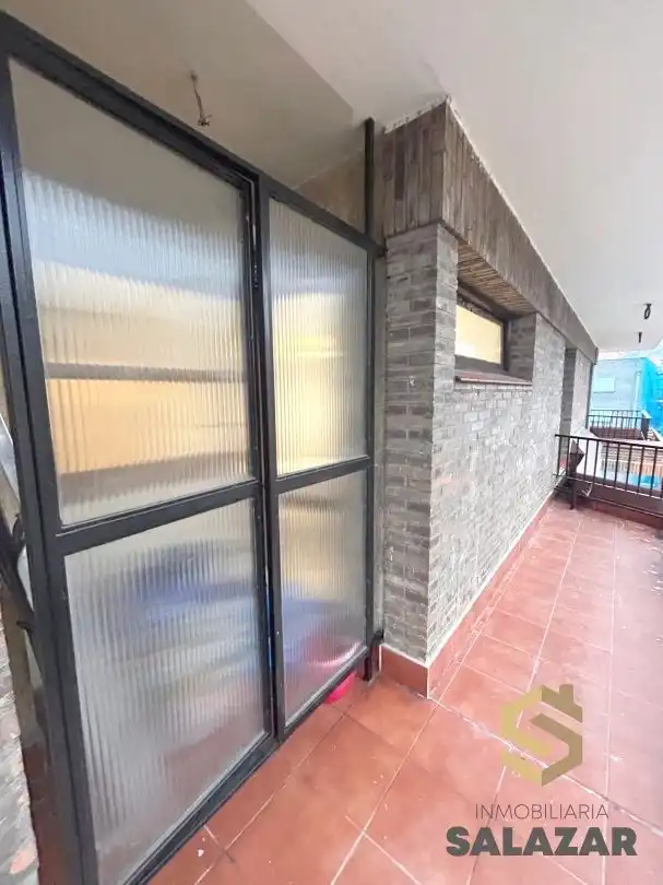 Vista exterior de Piso de alquiler en Bilbao  con Calefacción, Jardín privado y Terraza