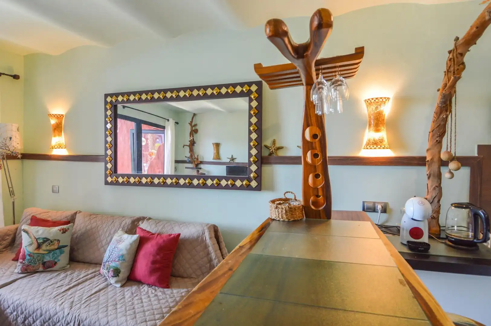 Sala d'estar de Casa o xalet en venda en San Bartolomé de Tirajana amb Aire condicionat, Terrassa i Moblat
