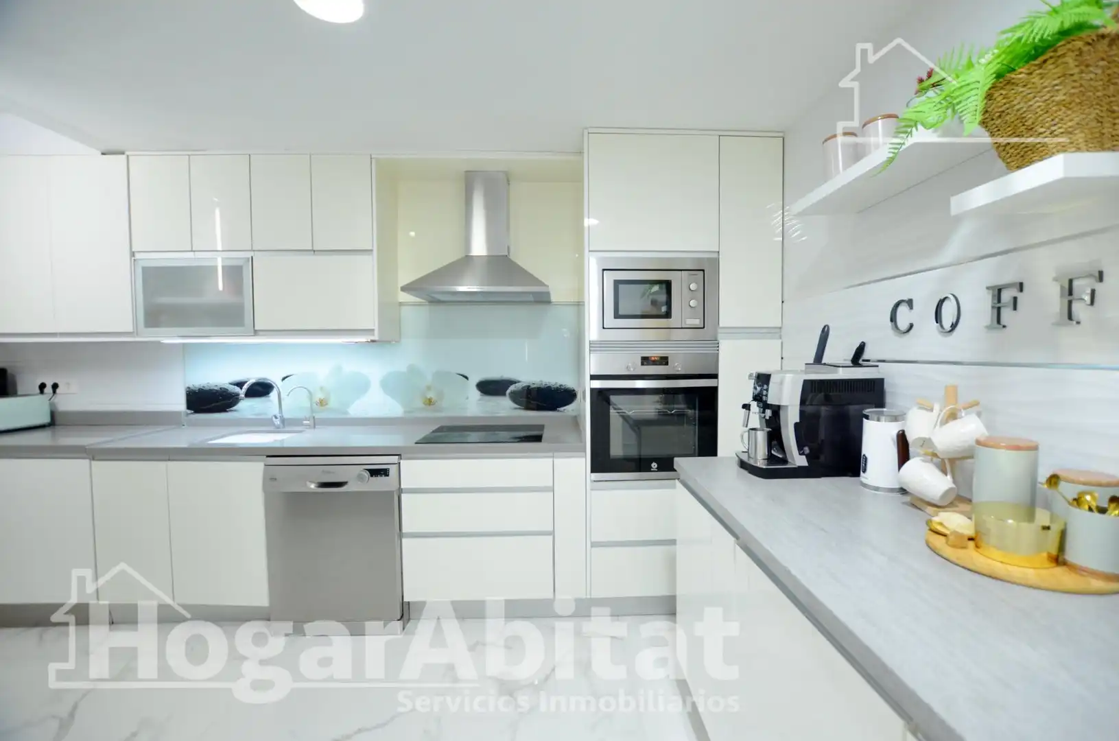 Kitchen of Flat for sale in Mutxamel  with Air Conditioner, Heating and Terrace