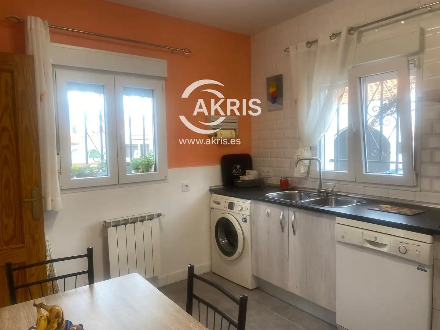 Cocina de Casa o chalet en venta en El Casar de Escalona con Aire acondicionado, Calefacción y Trastero