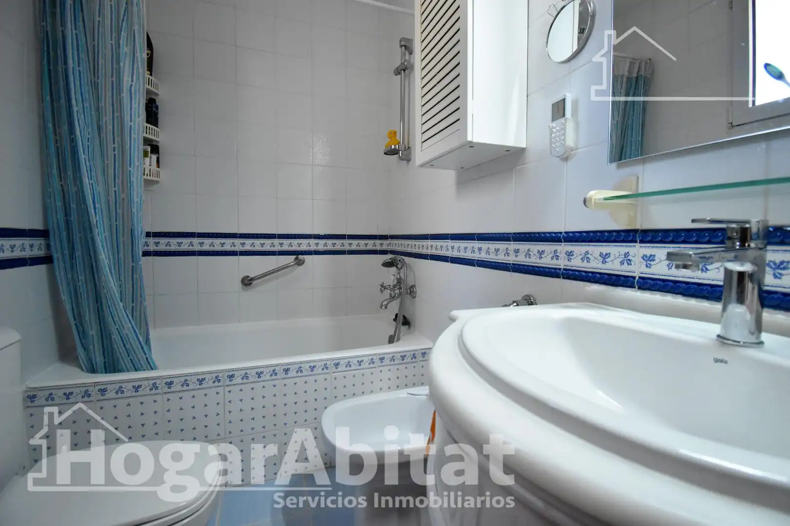 Baño de Casa o chalet en venta en Gandia con Aire acondicionado, Calefacción y Jardín privado