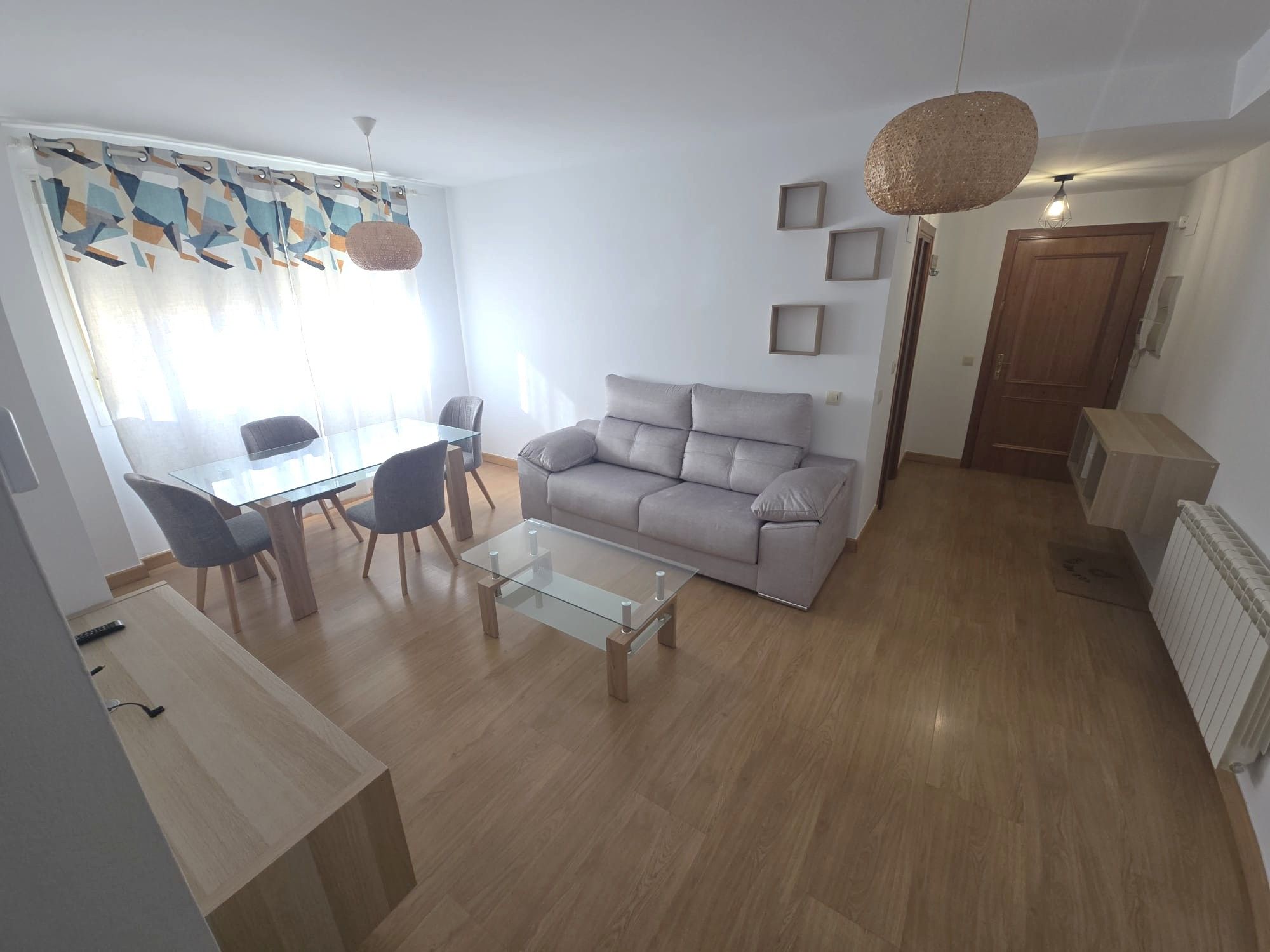 Living room of Flat to rent in Cáceres Capital  with Air Conditioner, Heating and Storage room