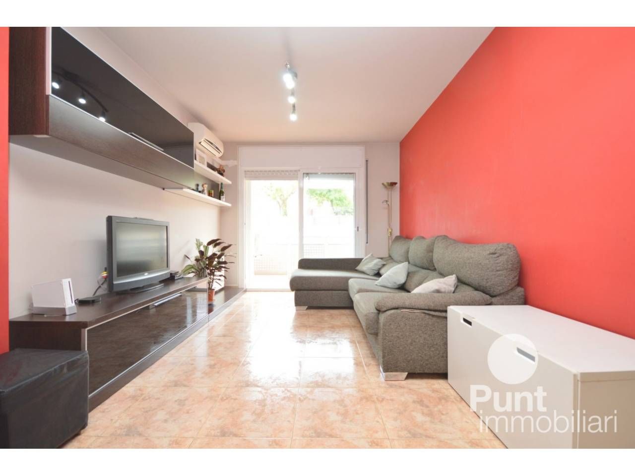 Living room of Flat for sale in Mataró  with Air Conditioner, Heating and Terrace