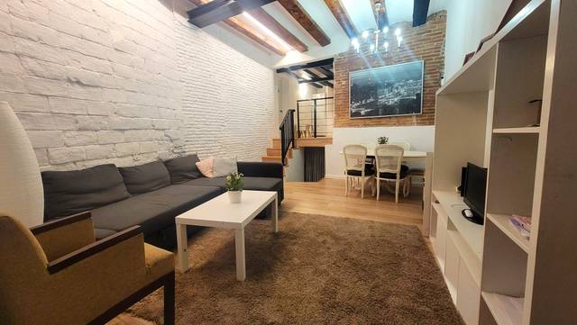 Piso en Venta en Carrer de Picalquers en El Raval