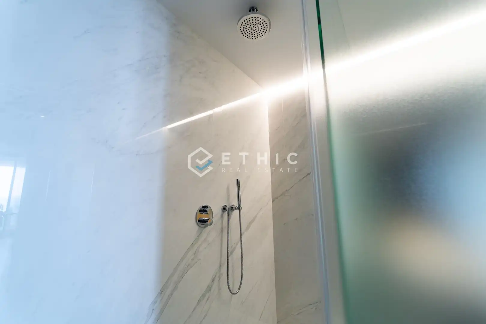 Flat with terrace for sale in Sant Martí, imagen 25