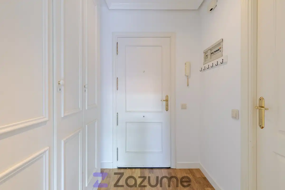 Estudio de alquiler en Majadahonda con Calefacción, Jardín privado y Parquet