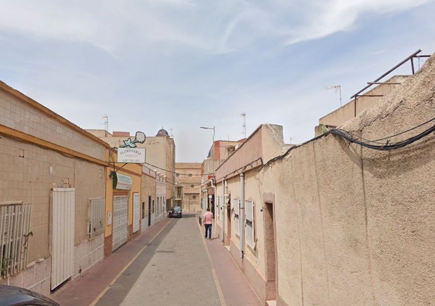 Vista exterior de Casa adosada en venda en La Unión