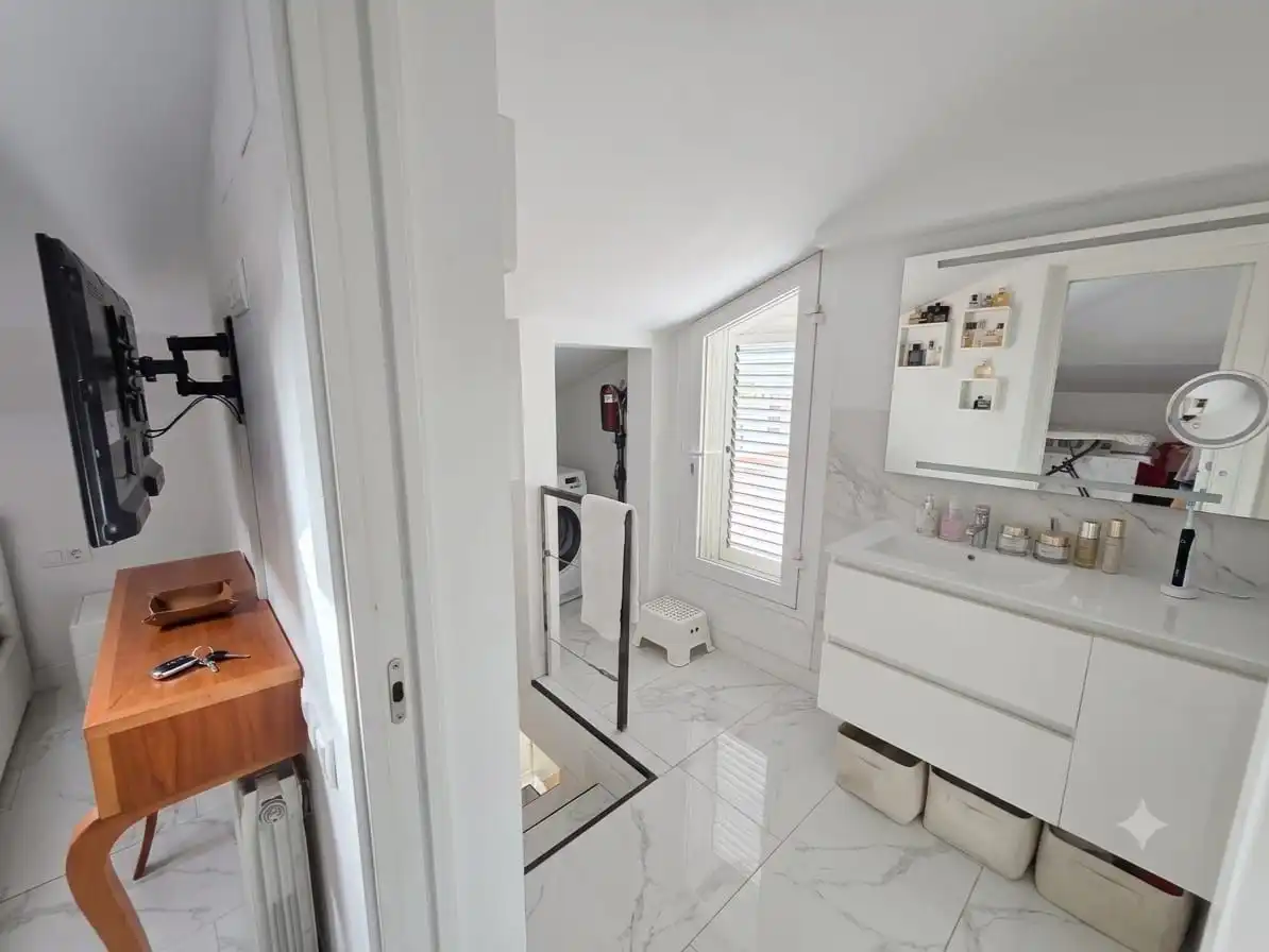 Duplex avec ascenseur à vendre à Joan Garcia Nieto 12, imagen 7